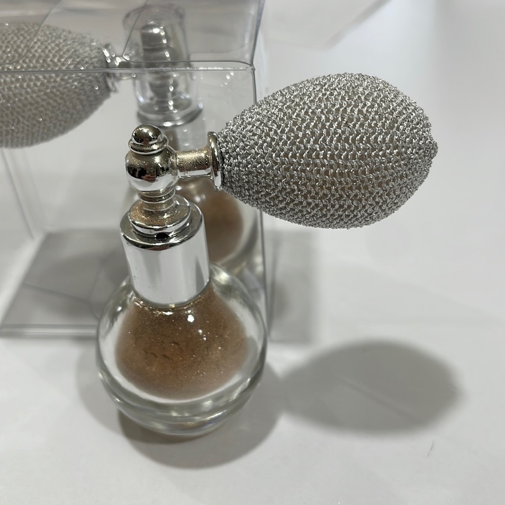 Body glitter atomizer… NWT BOGO 2 for 20.00
